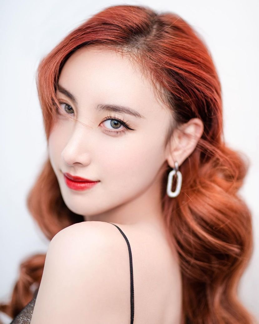 angela hui angelachingwan