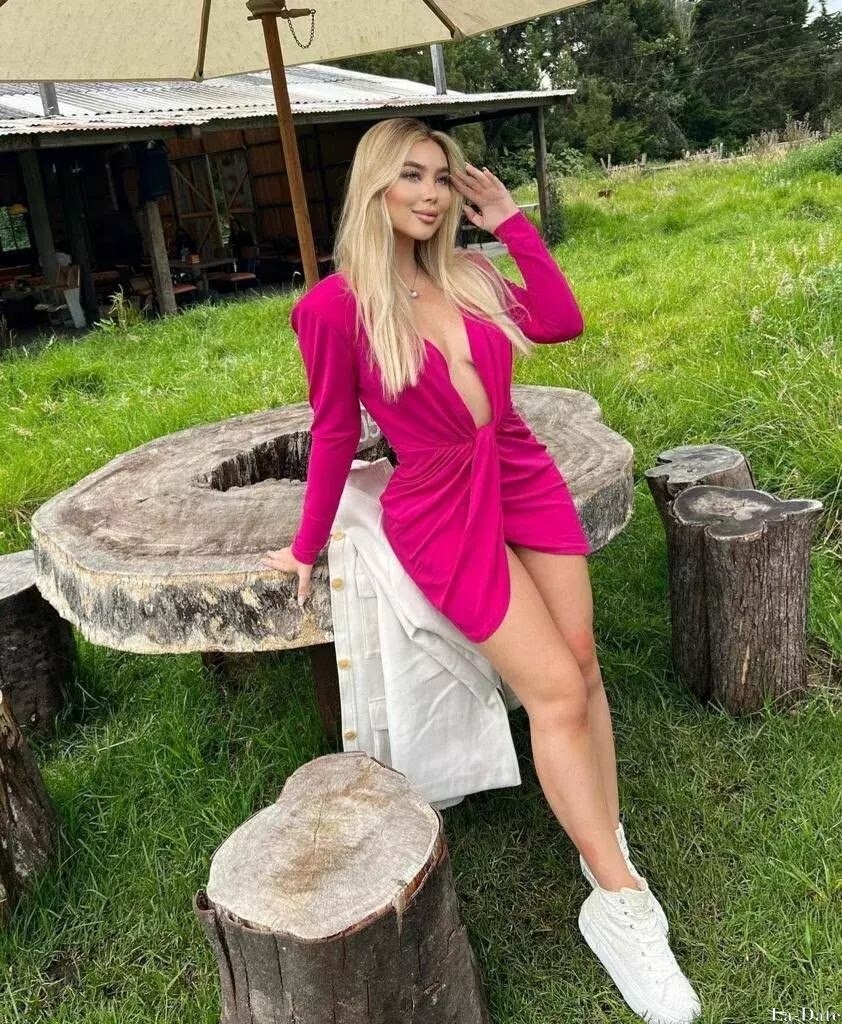 Dahyana Profile image 3