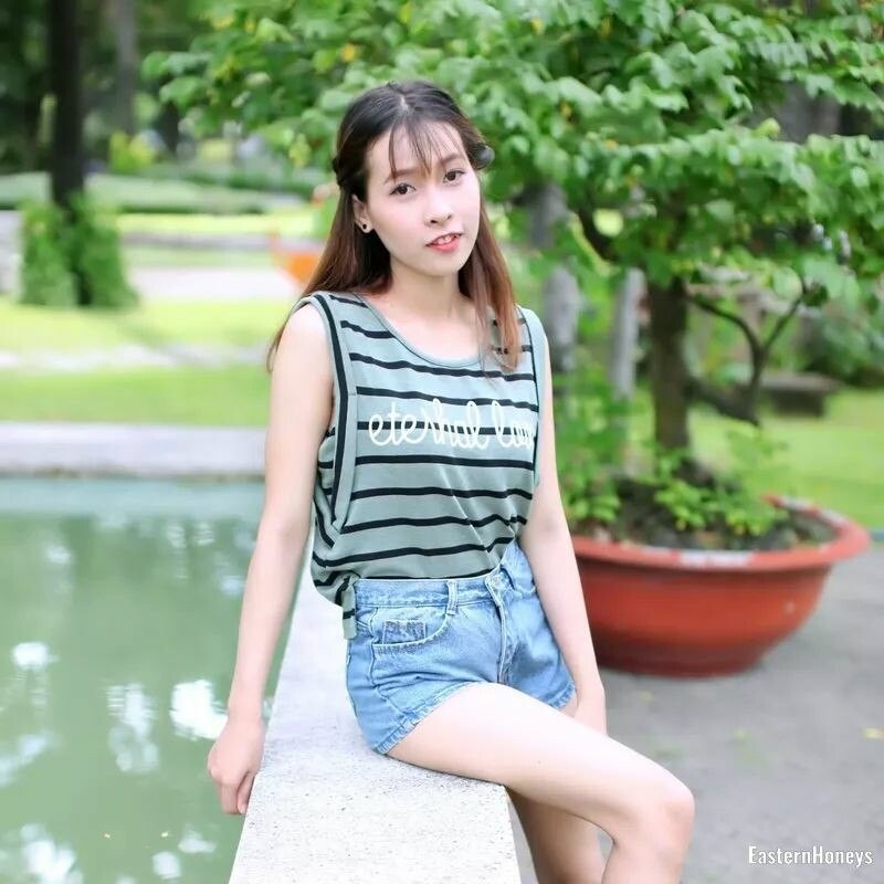 Tuyet Profile image 3