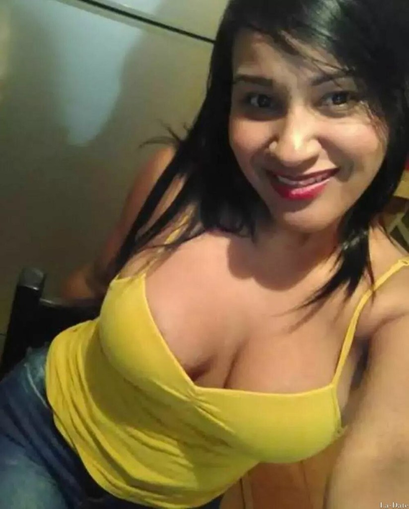 Mariela Profile image 4