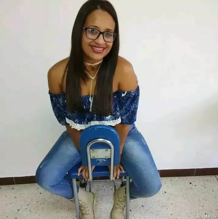 Elizabeth Profile image 3