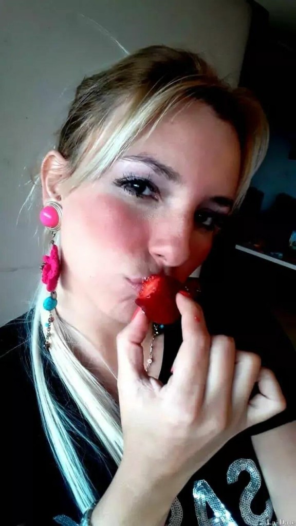 Laura Profile image 3