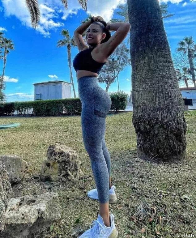 Alexandra Profile image 6