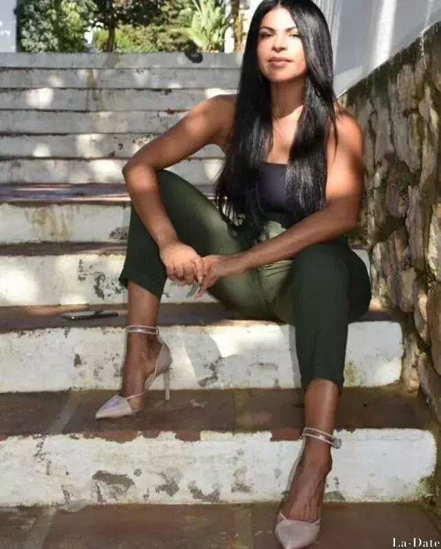 Alexandra Profile image 2