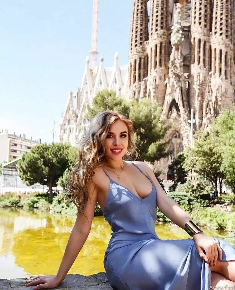 Rodica Profile image 1