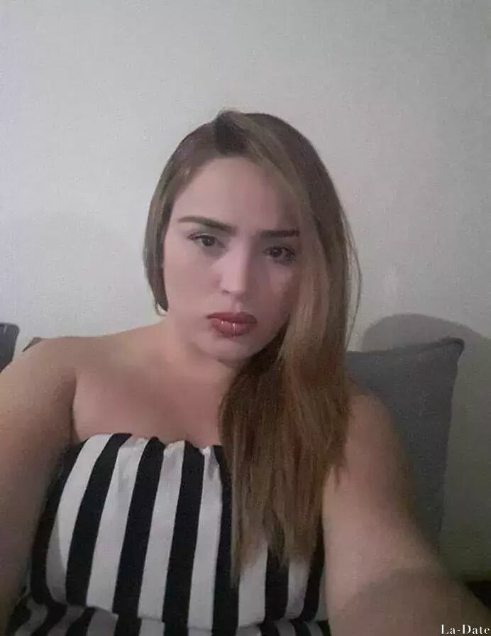 Yaline Profile image 2