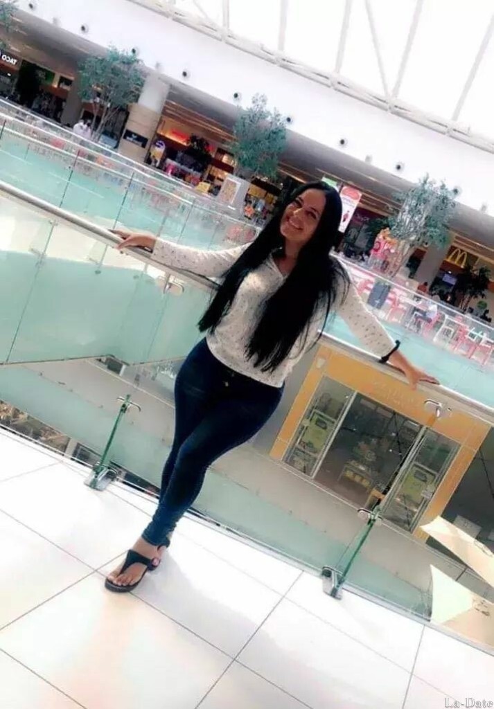 Fernanda Profile image 4