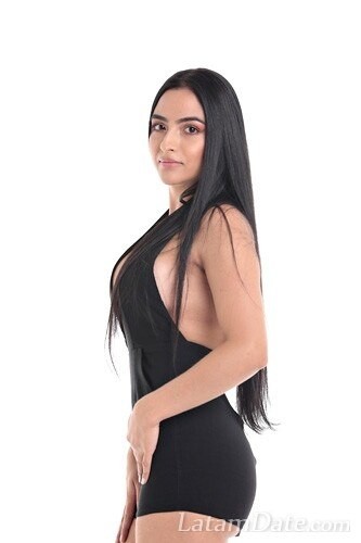 Nataly Profile image 2