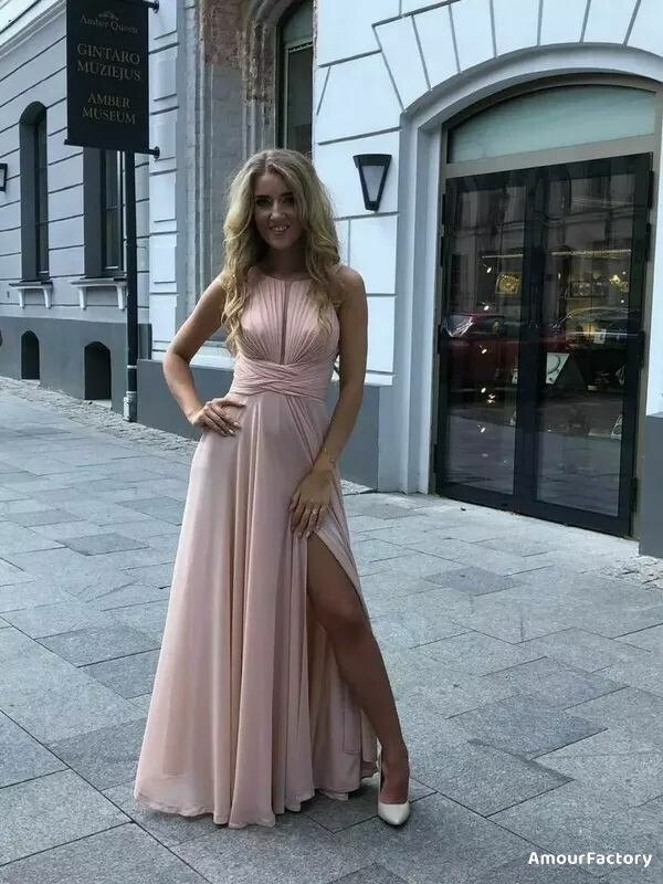 Olesya Profile image 1