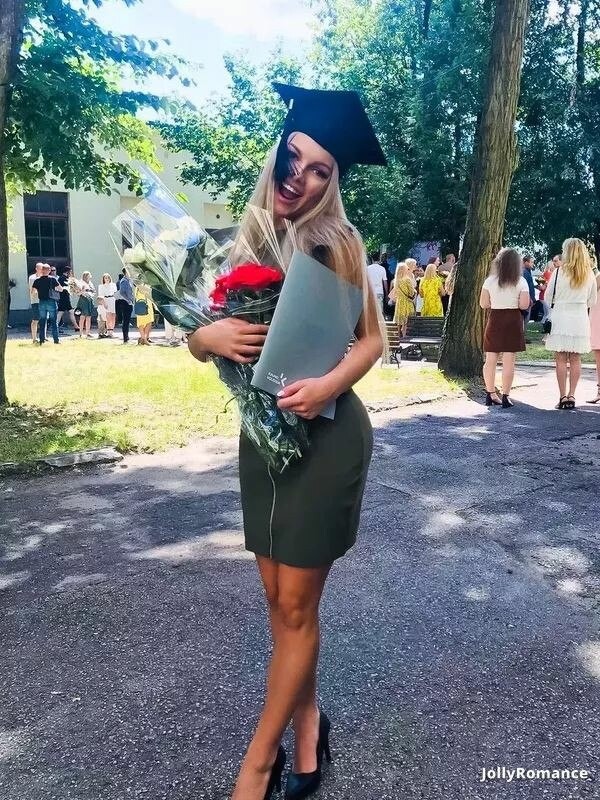 Polina Profile image 1