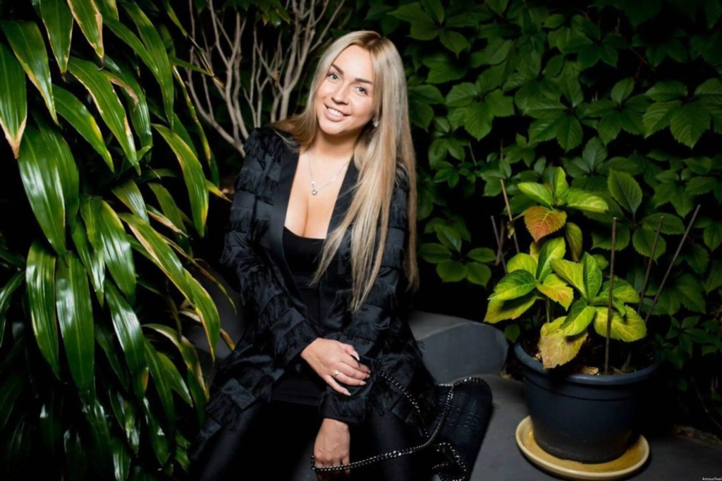 Diana Profile image 3