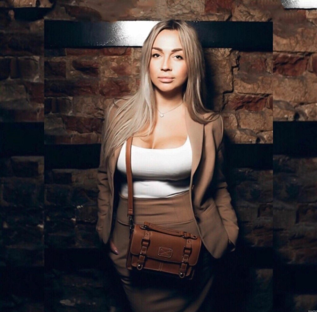 Diana Profile image 2