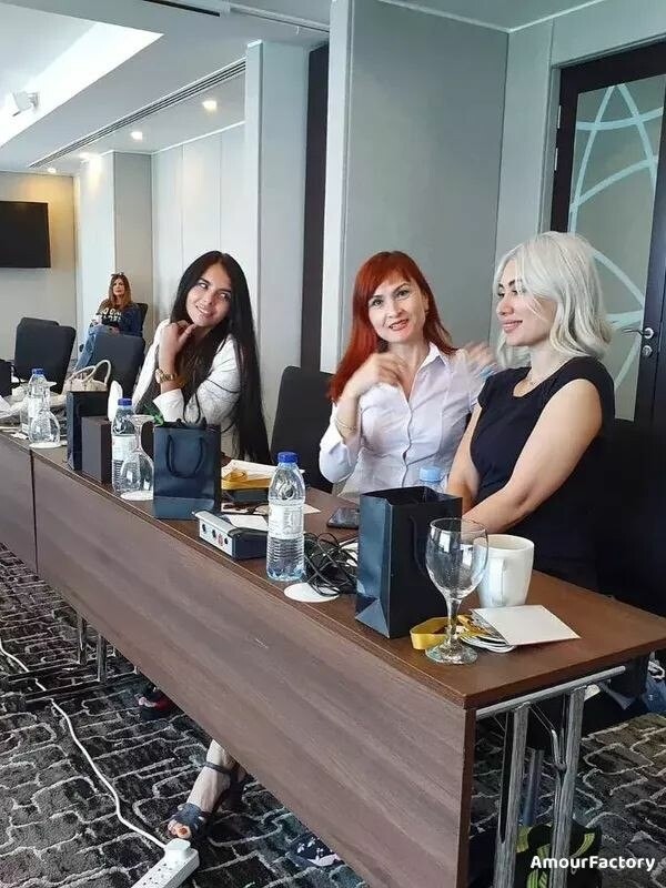 Karina Profile image 4