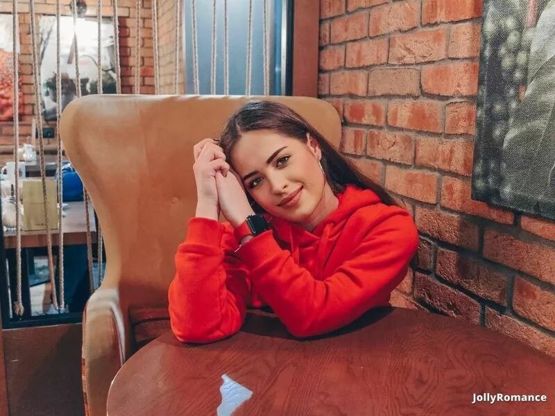 Valeria Profile image 3