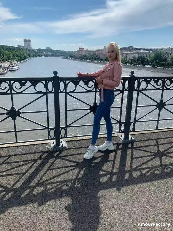 Aiana Profile image 2